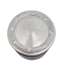 Afbeelding in Gallery-weergave laden, Guerlain, Pot à crème en verre bleu cobalt et couvercle en aluminium gravé, années 1930-1950