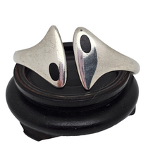 Load image into Gallery viewer, Hans Hansen. Scandinavian modernist bracelet in sterling silver