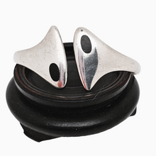 Load image into Gallery viewer, Hans Hansen. Scandinavian modernist bracelet in sterling silver