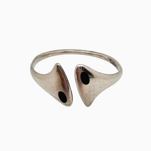 Load image into Gallery viewer, Hans Hansen. Scandinavian modernist bracelet in sterling silver