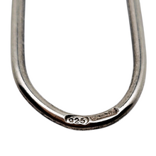 Load image into Gallery viewer, Hochet en argent massif 925 – décor d’angelots, fin XIXᵉ – début XXᵉ siècle Le Charme des Violettes - Brocante en ligne