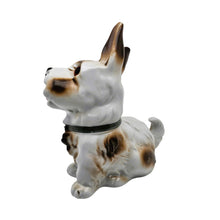 Load image into Gallery viewer, Lampe-brûle-parfum en porcelaine en forme de Yorkshire Terrier, yeux en verre, années 1950 Le Charme des Violettes - Brocante en ligne