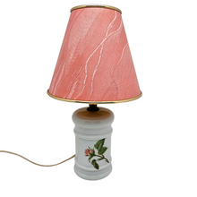 Load image into Gallery viewer, Lampe vintage en porcelaine à la rose, années 1950-1960