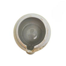 Charger l'image dans la galerie, Moutardier en céramique Lapin beige stylisé dans l'esprit Art déco, années 1950-1960 Le Charme des Violettes - Brocante en ligne