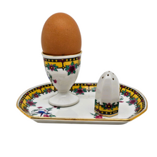 Charger l'image dans la galerie, Balleroy & Cie, Set à oeuf Art déco en porcelaine de Limoges, années 1920-1930