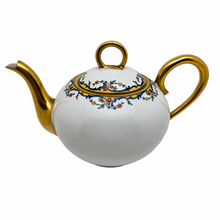 Charger l'image dans la galerie, Madesclaire Emile, Limoges, 1920-1934. Théière Art déco en porcelaine blanche or et fleurs