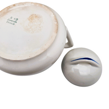 Load image into Gallery viewer, Lunéville, Cafetière et sucrier en faïence Art déco à damier bleu et blanc, années 1920