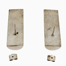 Afbeelding in Gallery-weergave laden, MTM. Modernistische langwerpige oorbellen in 925 zilver