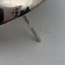 Afbeelding in Gallery-weergave laden, MTM. Modernistische ronde oorbellen in 925 zilver