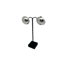 Afbeelding in Gallery-weergave laden, MTM. Modernistische ronde oorbellen in 925 zilver