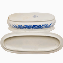 Load image into Gallery viewer, Maastricht, Ceramic Society. Earthenware comb box, circa 1900