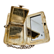 Afbeelding in Gallery-weergave laden, Minaudière Art déco en argent vermeil guilloché, années 1920