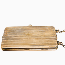 Afbeelding in Gallery-weergave laden, Minaudière Art déco en argent vermeil guilloché, années 1920