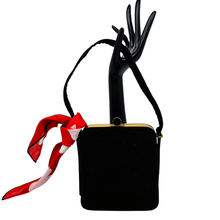 Afbeelding in Gallery-weergave laden, Petit sac de soirée vintage en velours noir, années 1950-1960