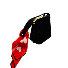 Afbeelding in Gallery-weergave laden, Petit sac de soirée vintage en velours noir, années 1950-1960