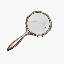 Charger l'image dans la galerie, Miroir à main biseauté en métal argenté, années 1940-1950