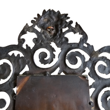 Charger l'image dans la galerie, Miroir biseauté d'époque Napoléon III en bronze patiné à décor ajouré dans le style de Bérain
