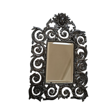 Charger l'image dans la galerie, Miroir biseauté d'époque Napoléon III en bronze patiné à décor ajouré dans le style de Bérain