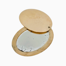 Afbeelding in Gallery-weergave laden, Miroir de sac biseauté dans une monture en celluloïd ivoirine, années 1900-1920