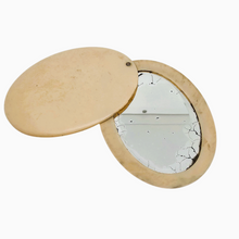 Afbeelding in Gallery-weergave laden, Miroir de sac biseauté dans une monture en celluloïd ivoirine, années 1900-1920