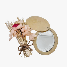 Afbeelding in Gallery-weergave laden, Miroir de sac biseauté dans une monture en celluloïd ivoirine, années 1900-1920