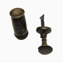 Charger l'image dans la galerie, Mortier à bétel en bronze, Asie du Sud-Est, XIXᵉ siècle Le Charme des Violettes - Brocante en ligne