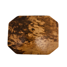 Afbeelding in Gallery-weergave laden, Nécessaire à manucure Art déco en galalithe, années 1930-1940