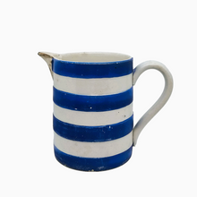 Charger l'image dans la galerie, Nimy, Pot à lait en faïence rayé bleu et blanc, époque 1920-1951
