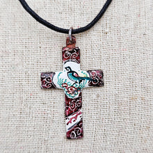Load image into Gallery viewer, Pendentif en croix en cuivre émaillé à décor d’oiseau, vers 1960 Le Charme des Violettes - Brocante en ligne