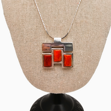 Load image into Gallery viewer, Designer silver pendant set with jasper and its matching chain