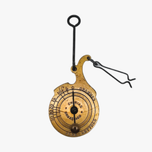 Load image into Gallery viewer, Charles Nias, Bruxelles, Pèse-lettres en laiton, années 1890-1895