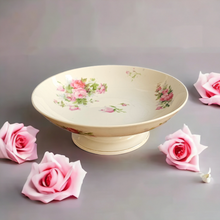 Charger l'image dans la galerie, Compotier ancien en porcelaine à motifs de roses