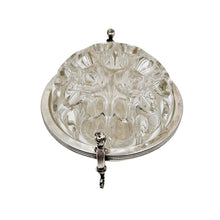 Load image into Gallery viewer, Pique-fleurs vase VMC Reims en verre moulé-pressé et métal argenté à angelots – France, vers 1930-1950 Le Charme des Violettes - Brocante en ligne