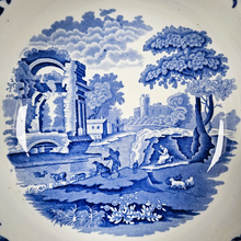 Afbeelding in Gallery-weergave laden, Het Italiaanse Engeland van Copeland Spode. Grote blauw-witte serveerschaal van fijn porselein, jaar 1923