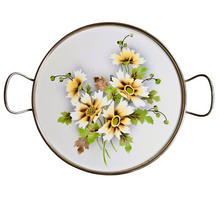 Charger l'image dans la galerie, Plat à tarte ou plateau en céramique à décor fleuri, années 1930-1940