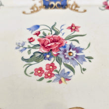 Load image into Gallery viewer, Portland Pottery, Staffordshire, Plat à cake en faïence, vers 1950 Le Charme des Violettes - Brocante en ligne