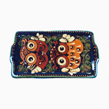 Charger l'image dans la galerie, Plat en céramique signé vintage à motif de hiboux Le charme des violettes - Brocante en ligne