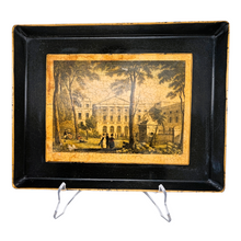 Load image into Gallery viewer, Plateau à thé anglais en tôle peinte à décor lithographié polychrome digne des Bridgerton, XXè
