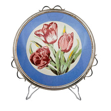 Charger l'image dans la galerie, Plat à gâteau tournant Art déco aux tulipes – fond bleu ciel, vers 1930-1940 Le Charme des Violettes - Brocante en ligne