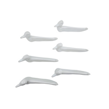 Load image into Gallery viewer, Suite de 6 porte-couteaux en porcelaine blanche – Canards stylisés, charme poétique, années 1960-1970 Le Charme des Violettes - Brocante en ligne