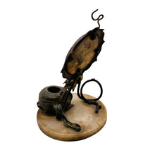 Charger l'image dans la galerie, Porte-montre encrier en bronze de Vienne à l’ibis – albâtre et miroir biseauté, vers 1900 Le Charme des Violettes - Brocante en ligne