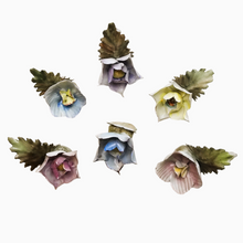 Afbeelding in Gallery-weergave laden, Suite de 6 porte-noms en forme de fleur en porcelaine anglaise, années 1950-1960