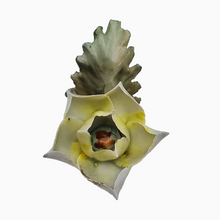 Afbeelding in Gallery-weergave laden, Suite de 6 porte-noms en forme de fleur en porcelaine anglaise, années 1950-1960