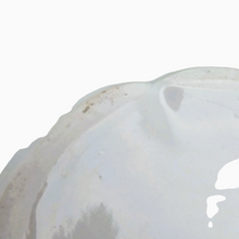 Load image into Gallery viewer, Pot à eau Art nouveau en porcelaine blanche à décor de myosotis, années 1900