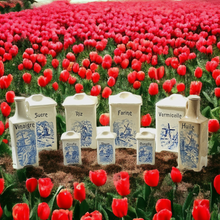 Charger l'image dans la galerie, Ditmar Urbach. Ensemble de pots à épices vintage en céramique tchèque. Epoque 1930.