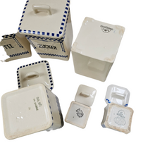 Afbeelding in Gallery-weergave laden, Nimy, Sarreguemines en Urbach Frères. Diverse huishoudpotten van aardewerk met kleine blauw-witte ruitjes