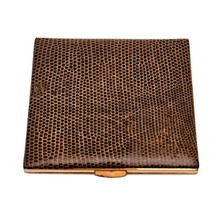 Afbeelding in Gallery-weergave laden, Poudrier vintage en imitation lézard, années 1950