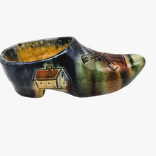 Load image into Gallery viewer, Sabot mural en grès émaillé, décor au moulin, Belgique, années 1900