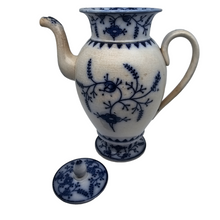 Load image into Gallery viewer, Saxe BF - Directoire coffee maker in fine porcelain, white and blue immortel decoration