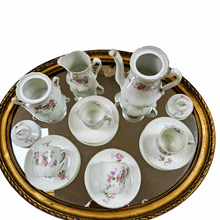 Afbeelding in Gallery-weergave laden, Vintage gebloemd porseleinen mokka servies